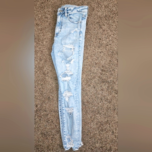 Jeans - Picture 2 of 5